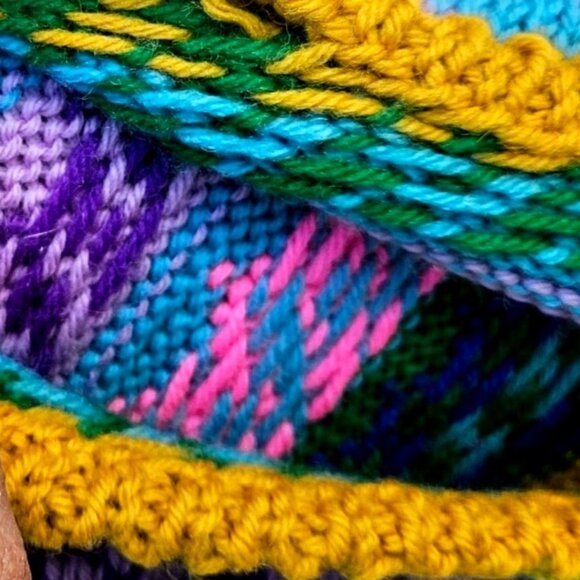 Vintage Hand Knit Colorful Fair Isle Skirt Pastel Elastic Waist Medium - Picture 13 of 15